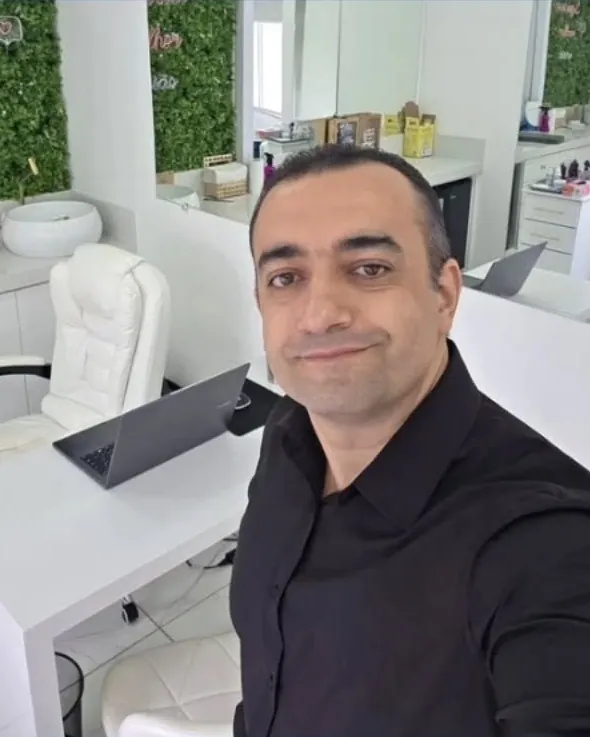 Marco Florenço no consultório
